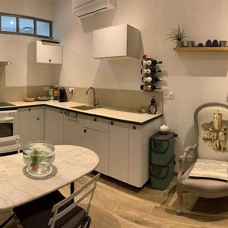 Jolie Appartement En Plein Centre Du Village Les Arcs-sur-Argens Eksteriør billede